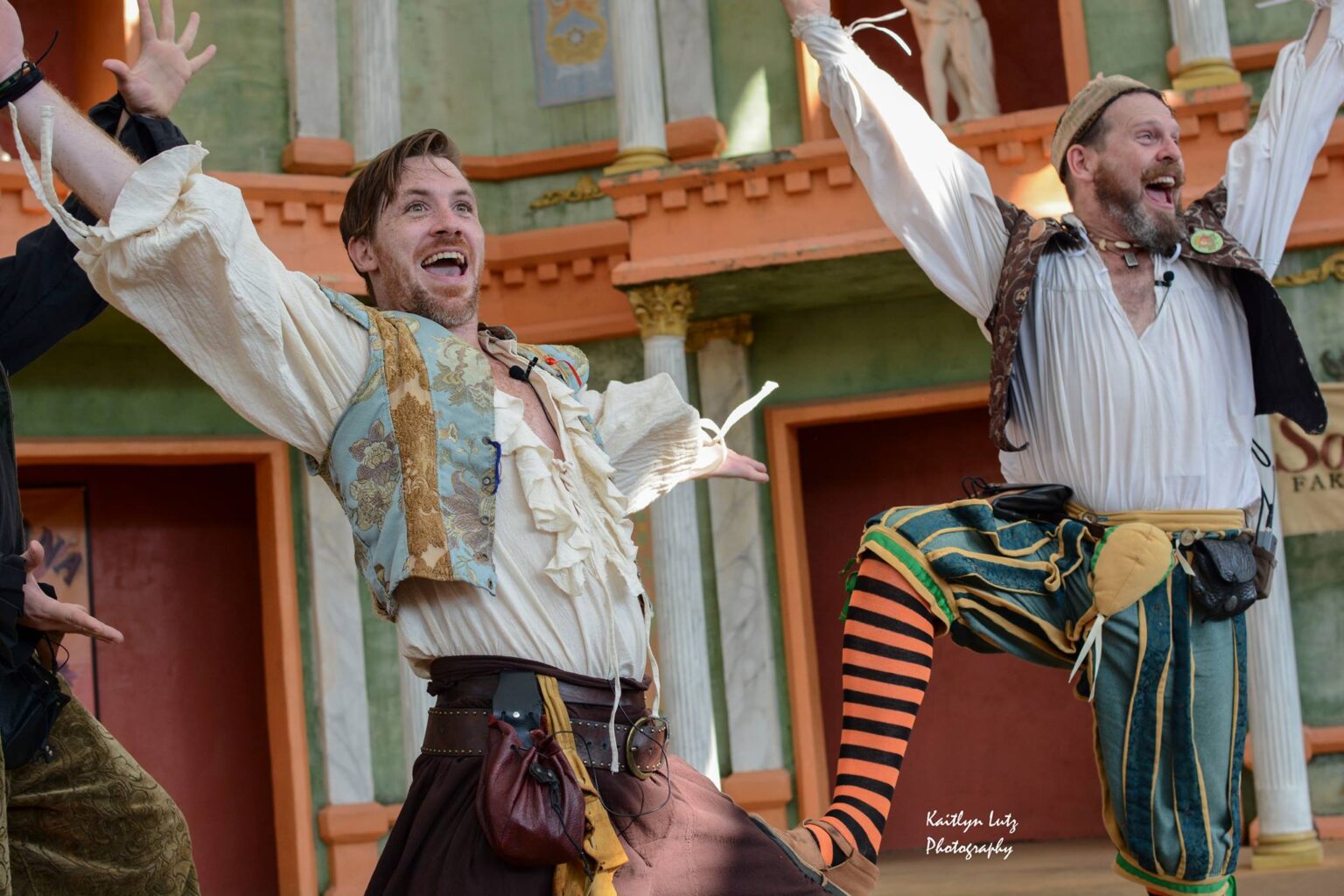 Faire performers bring the crowd together